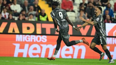 Süper Lig’de geçen hafta derbide Fenerbahçe’ye 2-0 öndeyken 3-2 kaybeden