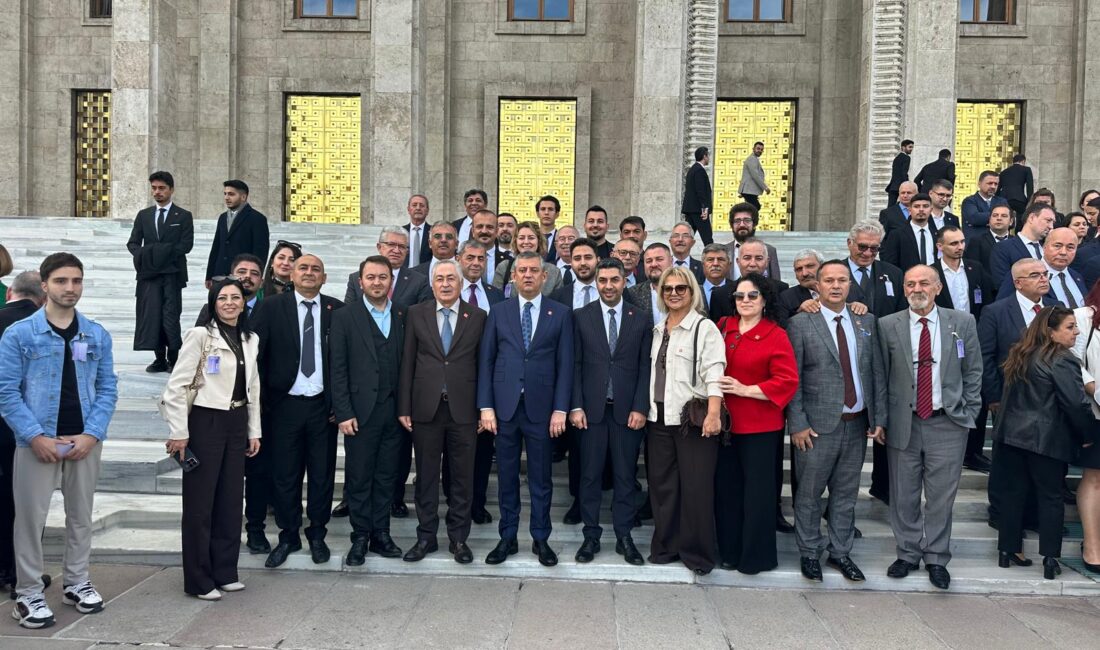 Teşkilat grup toplantısını takip etti Afyonkarahisar heyeti, Genel Başkan Özgür