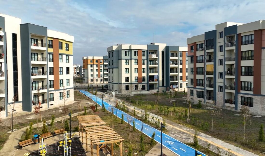 TOKİ’nin 500 bin sosyal konut kampanyasına başvurular başladı. Milyonu geçen