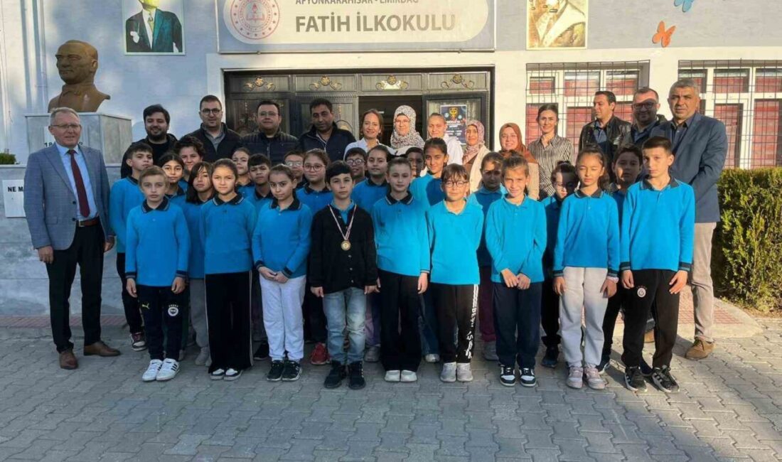 Emirdağ Fatih İlkokulu öğrencisi, ‘Matematik Olimpiyatları’nda altın madalya kazandı ve