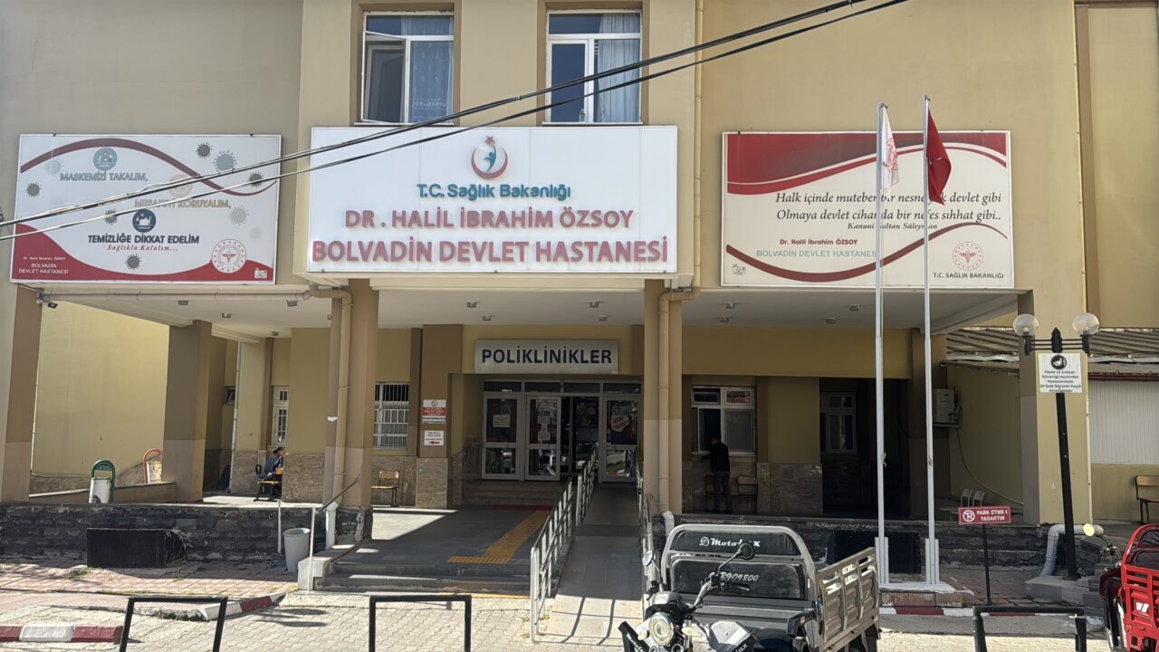 - Ortakarabağ Köyü Muhtarı Kenan Gencer:
- "Sonuçta bir aileden genç