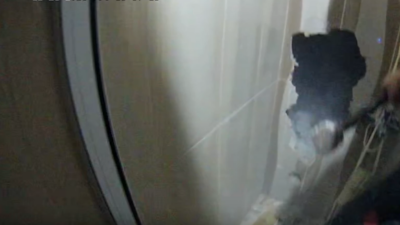 Yaralı hastaneye kaldırıldı. Olay, Tarsus ilçesine bağlı Kırklarsırtı Mahallesi 2681