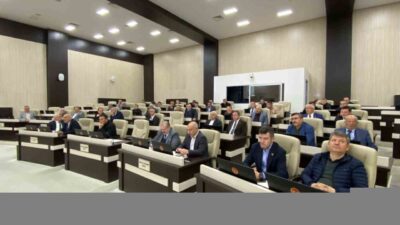 İGM Kasım ayı toplantılarının 17.’inci birleşimi Meclis Başkanı Mehmet Siper’in