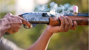 Olay, Mersin’in Çamlıyayla ilçesinde meydana geldi. M.A.B., babasına ait tüfeği