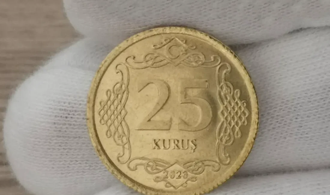 Bir dönem günlük alışverişlerde sıklıkla kullandığımız altın renkli 25 kuruşluk