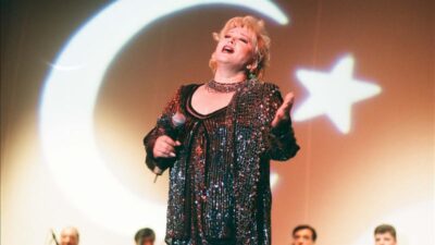 Ünlü sanatçı, doğum gününde tedavi gördüğü Amerika Birleşik Devletleri’nde yaşamını