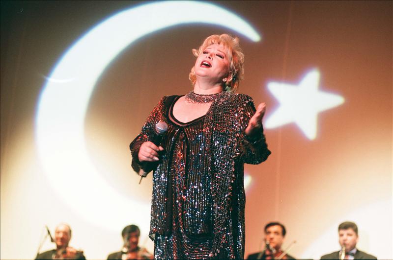 Ünlü sanatçı, doğum gününde tedavi gördüğü Amerika Birleşik Devletleri’nde yaşamını