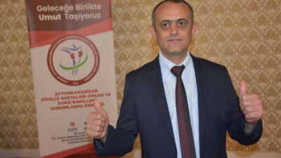 - Böbrek ve pankreas nakli olan Hasan Demiralay:
- "Herkes organlarını
