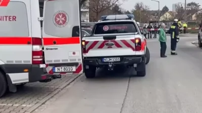 Polis ve ekipler, akşam saatlerinden itibaren kapı kapı dolaşarak vatandaşları