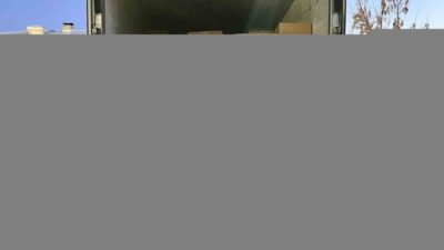 Afyonkarahisar’da polis tarafından durdurulan bir kamyonette yaklaşık 3 ton kaçak