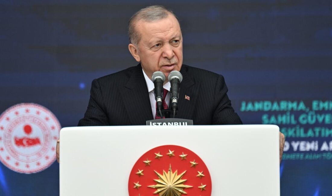 Cumhurbaşkanı Recep Tayyip Erdoğan, Atatürk Havalimanı’nda “Jandarma, Emniyet ve Sahil