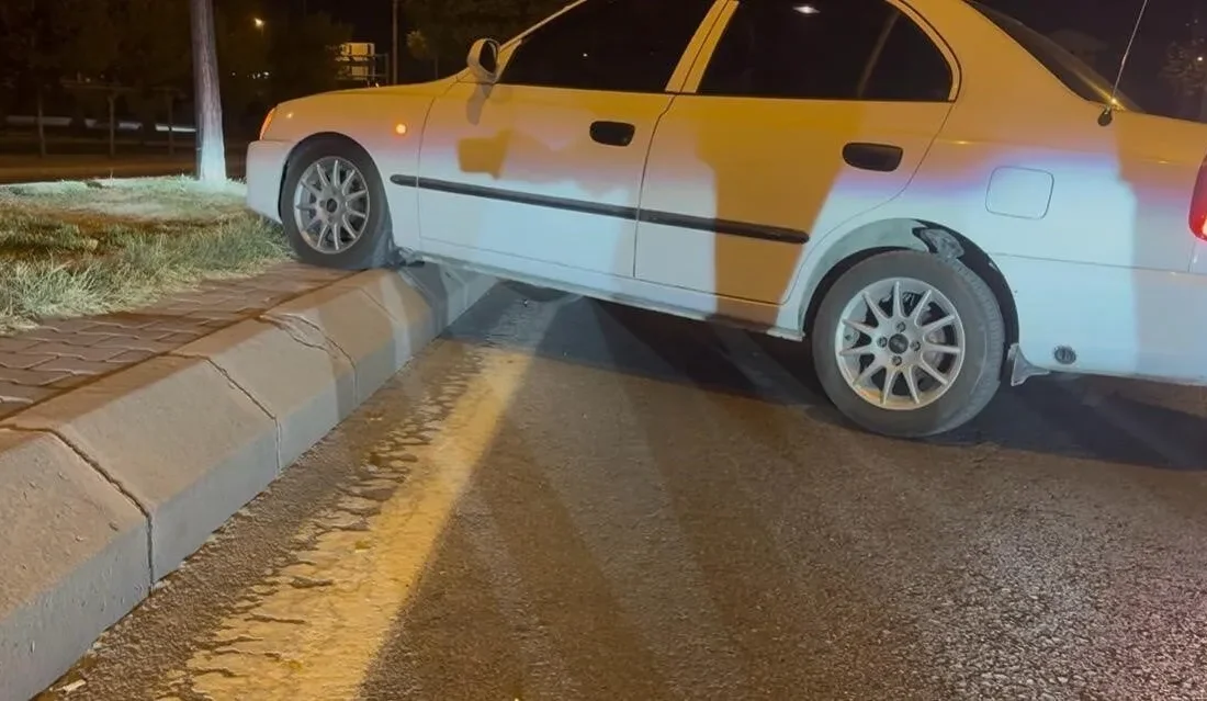 Kayseri Ertuğrulgazi Mahallesi Erkilet Bulvarı’nda meydana gelen olayda, B.İ. yönetimindeki