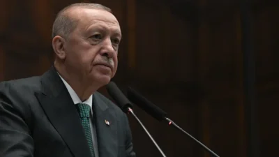 Cumhurbaşkanı Erdoğan, Aile ve Kültür-Sanat Sempozyumu’nda yaptığı konuşmada, nüfus artışının