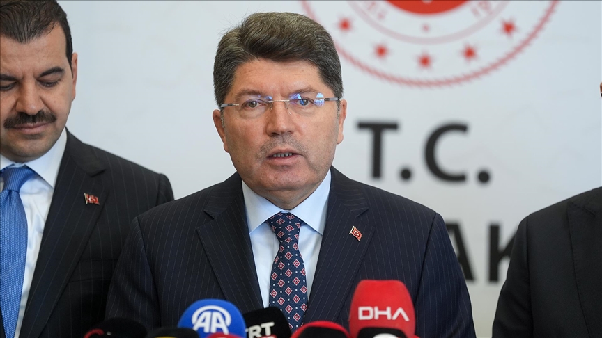 Bakan Tunç, Dikmen Hakimevi’nde düzenlenen Kadınların Adalete Erişiminin Güçlendirilmesi Paneli’nin