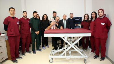 Ziyarette; Kocatepe Hayvan Hastanesi Başhekimi Prof. Dr. Musa Korkmaz, Başhekim