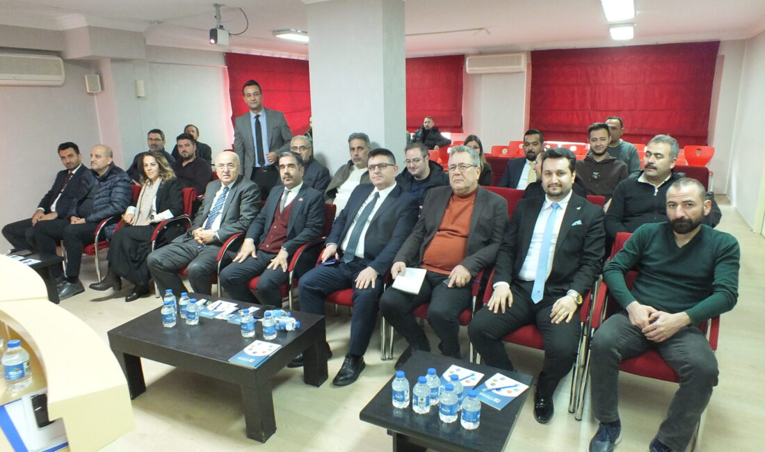 Programa İl Defterdarı İbrahim Gündüz ve çok sayıda mali müşavir