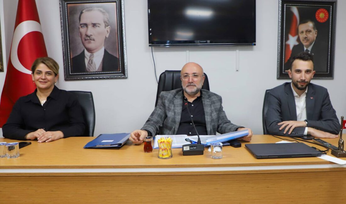 İl Başkanı Turgay Şahin, toplantı sonrası yaptığı açıklamada teşkilatın güçlü