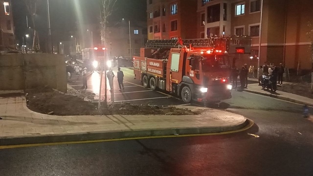 Gölbaşı ilçesindeki Yenişehir Deprem Konutları’nda bir vatandaşın şarjda bıraktığı cep