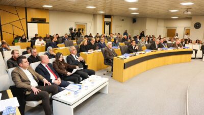 Afyonkarahisar Belediye Meclisi Belediye Başkanı Burcu Köksal başkanlığında toplandı. Yatırımların