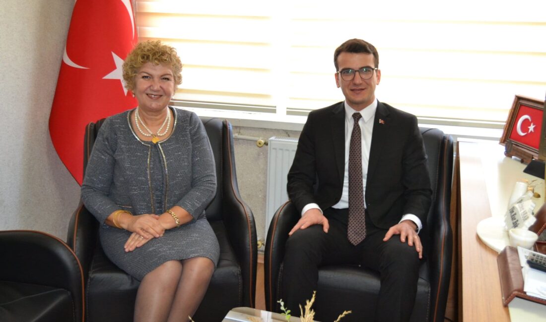 Evciler Kadın Kooperatifi tarafından hayata geçirilen İncila marka çikolatanın ilçenin