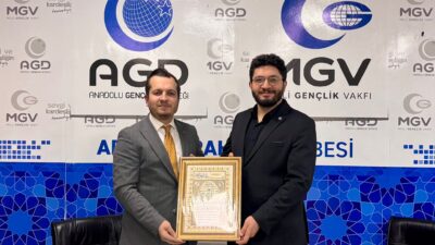 Saadet Partisi İl Başkanı Beytullah Karataş ve beraberindeki yönetim kurulu