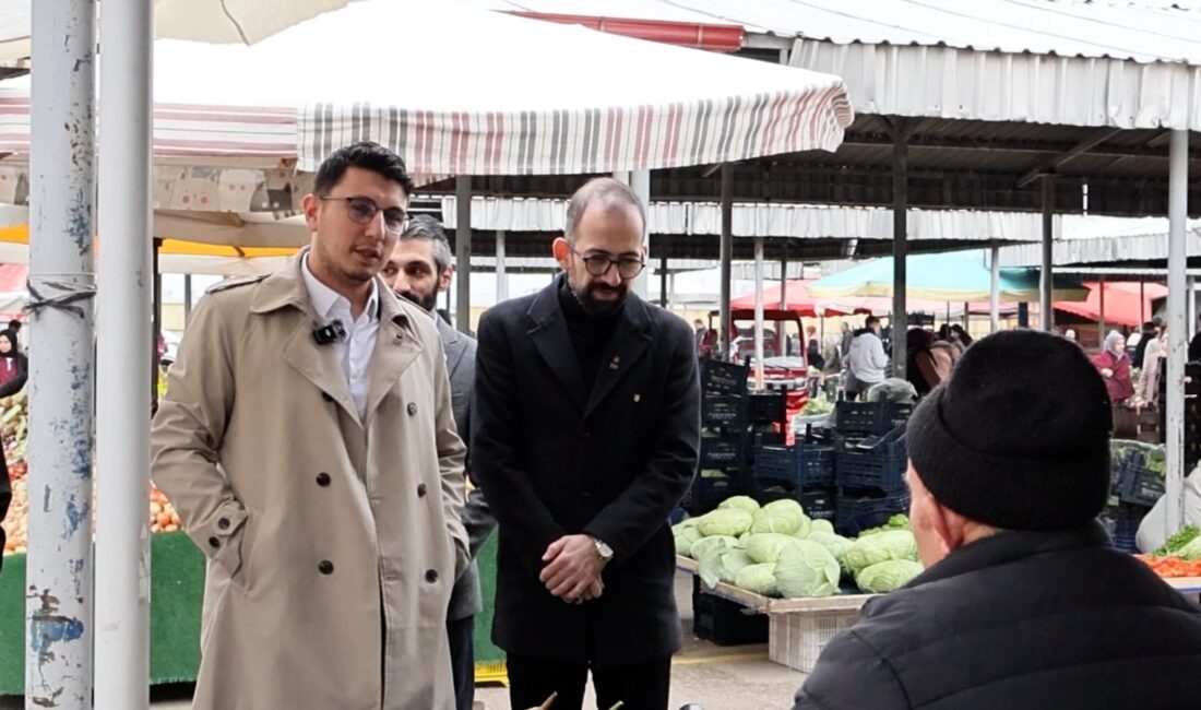 Başkan Katırcı ziyaretin ardından yaptığı açıklamada, pazarda hem alışveriş yapan