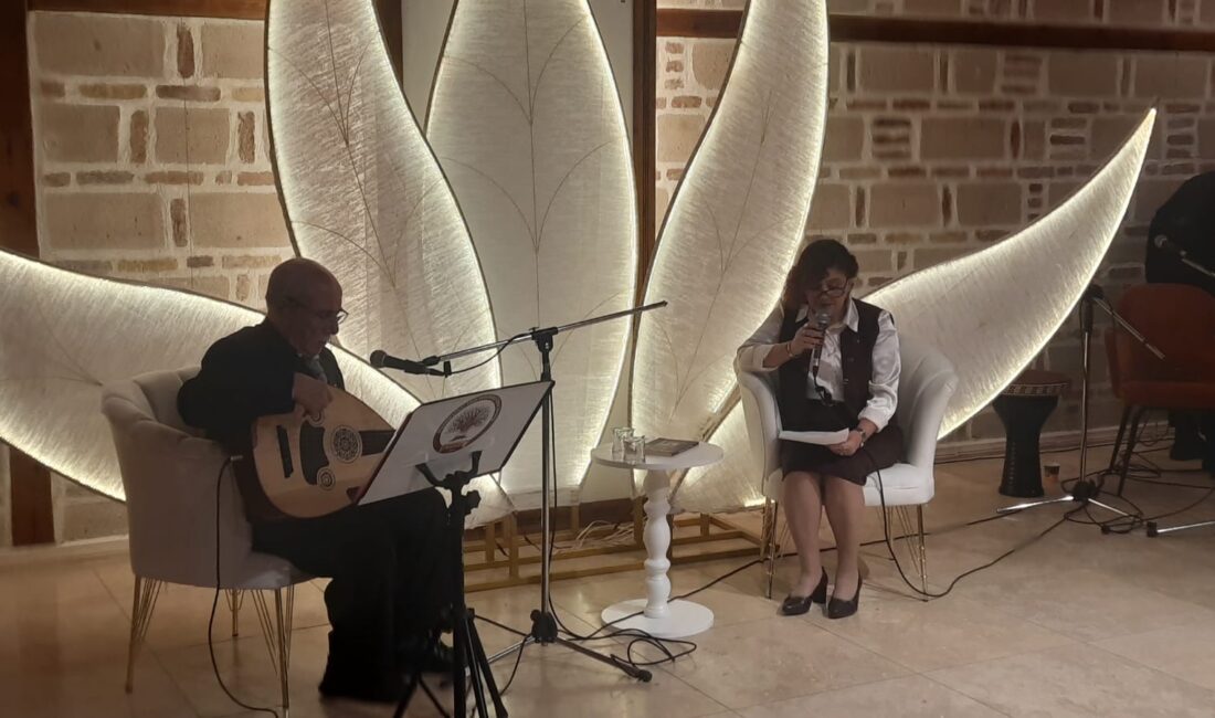 Ahde Vefa Kültür ve Sanat Derneği Başkanı Azime Çavdar Gürlek