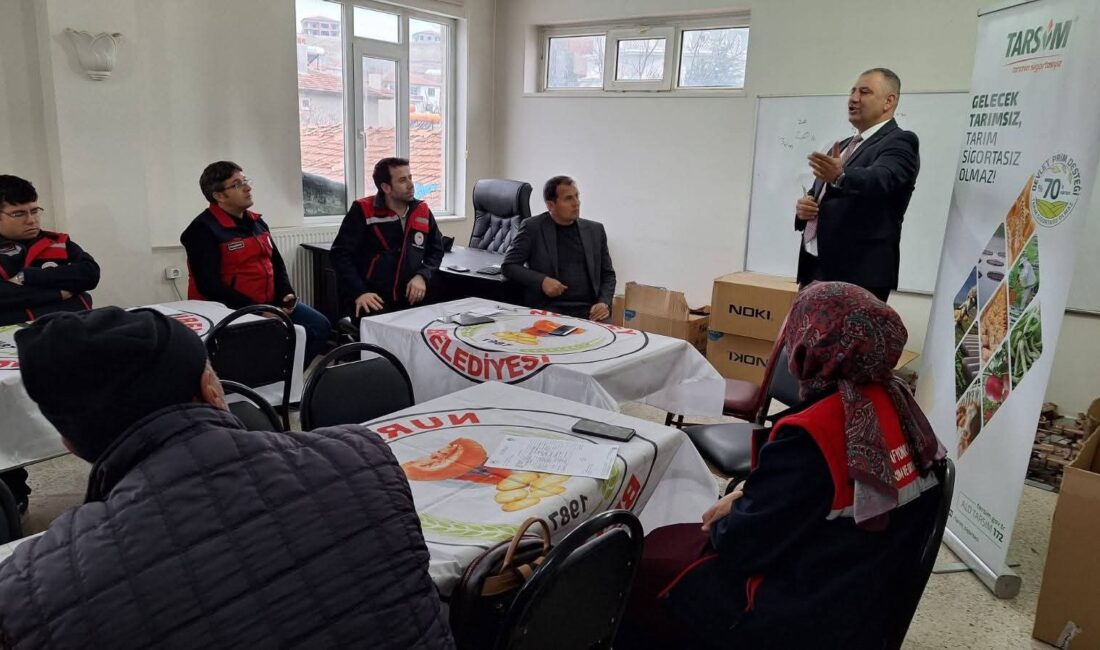 Afyonkarahisar İl Tarım ve Orman Müdürlüğü çiftçilerin bilgi ve farkındalık