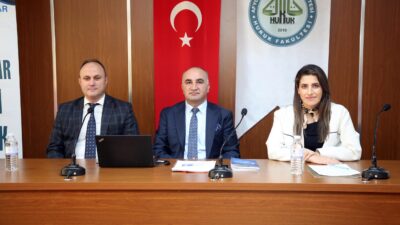 Hukuk Fakültesi Konferans Salonunda gerçekleştirilen Afyonkarahisar Denetimli Serbestlik Müdürü Mahmut