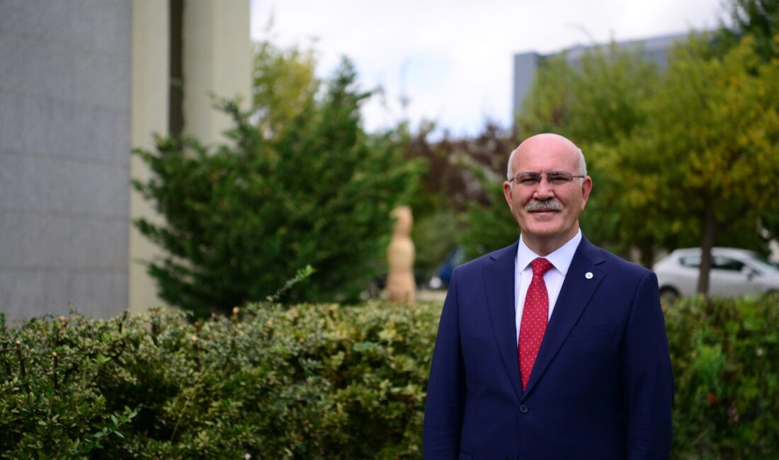 Dünyadaki önemli akreditasyon kurumları olan Webometrics, SCImago, THE ve QS