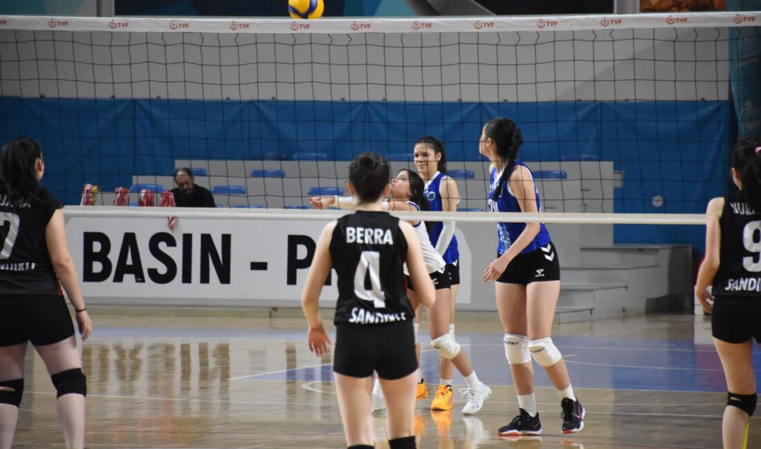 İl genelinden birçok kulübün katılım sağladığı organizasyon, genç sporcuların yeteneklerini