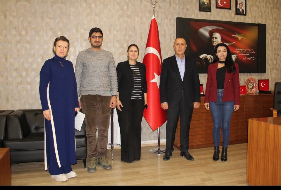 Gerçekleştirilen toplantıda, Afyonkarahisar’daki otizmli bireylerin sağlık hizmetlerine erişimini güçlendirmek amacıyla