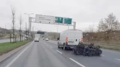 İstanbul’da Arnavutköy – Sultangazi istikametinde seyreden bir panelvan araç, arkasına