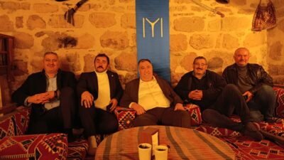 Tarihi Döğer Kervansaray’da gerçekleştirilen buluşmada, partililer ve bölge halkı ile