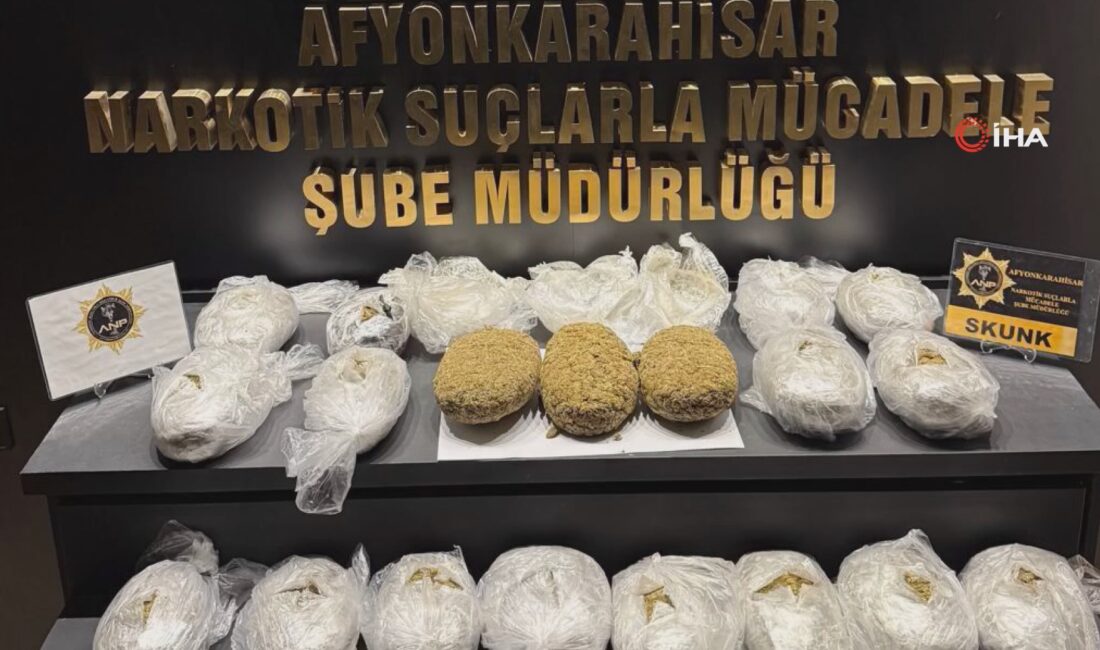 İçişleri Bakanı Yerlikaya, sosyal medya hesabından yaptığı açıklamada; 72 ilde