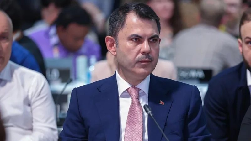 Çevre, Şehircilik ve İklim Değişikliği Bakanı Murat Kurum, deprem konutlarının