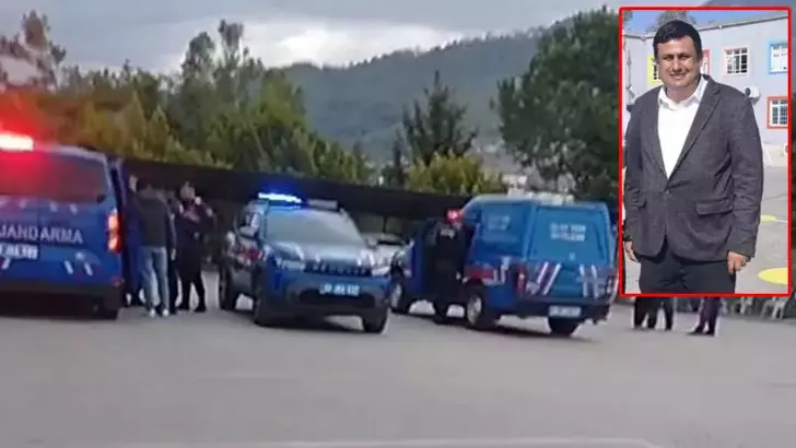 Mersin’in Anamur ilçesi, kan dondurucu bir olayla sarsıldı. Çarıklar Mahallesi’nde