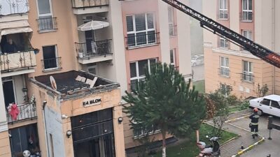 Yeniköy Mahallesi Kirazlı Bahçe Caddesi’ndeki 5 katlı apartmanın 4’üncü katında