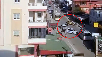 Mersin’de önce komşuları Remziye Kaya ve oğlu Mazlum Kaya’yı, ardından