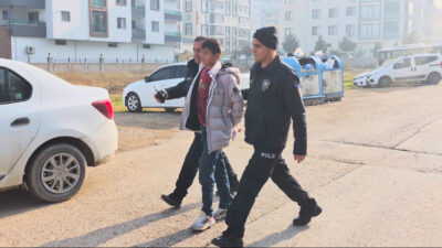 Sivas’ta otomobili gasbeden cezaevi firarileri B.P. ve S.Ç.’nin, çalıntı araçla