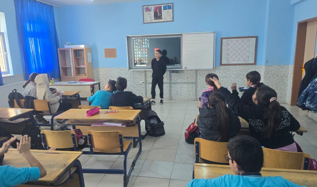 Merkez, hazırlanan “Ortaokul Öğrencilerine Yönelik Şiddeti Azaltma Psikoeğitim Programı” ile