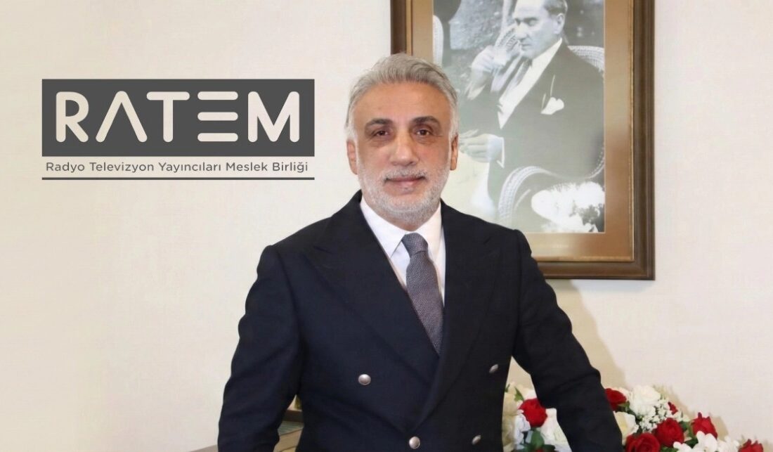 Genel kurulda mevcut Başkan Aydın Şerbetçioğlu ile başkan adayı Vedat