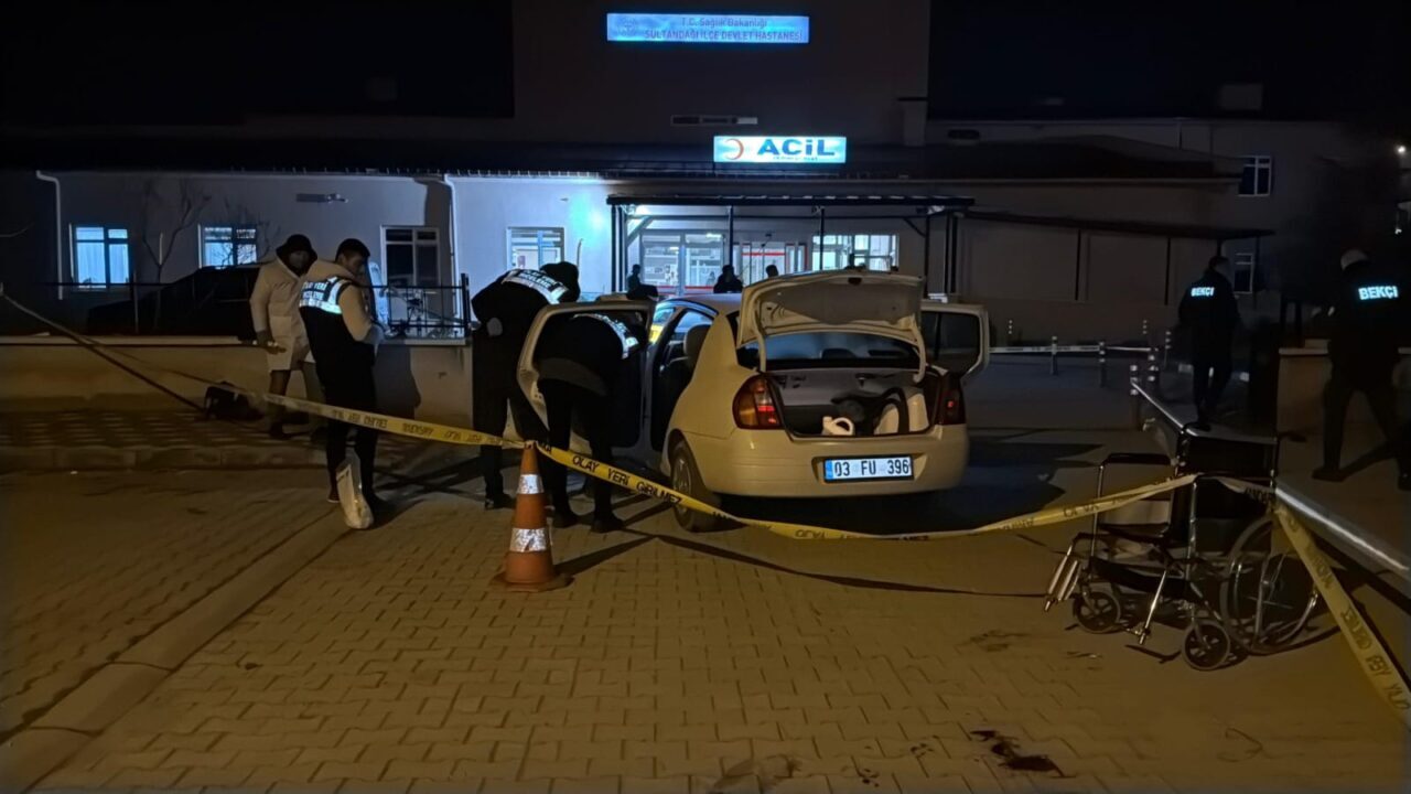 AFYONKARAHİSAR (AA) – Afyonkarahisar'ın Sultandağı ilçesinde ava giden kişilerin bulunduğu