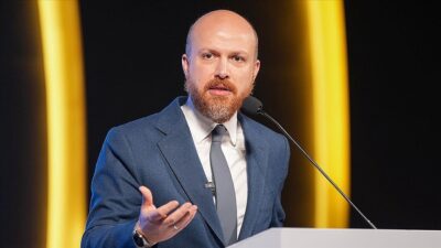 Programda konuşan  İlim Yayma Vakfı Mütevelli Heyeti Başkanı Bilal Erdoğan,