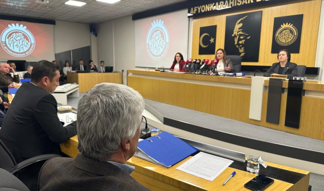 Toplantı, bir önceki birleşime ait Kasım ayı meclis tutanak özetinin