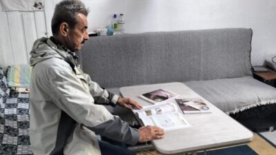 - Afyonkarahisar'da üç dil bilen ve kokartlı rehber olmak isteyen