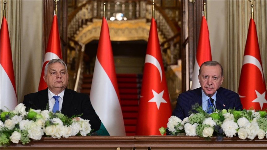 Cumhurbaşkanı Erdoğan, Macaristan Başbakanı Orban’ı kabulü sonrası Dolmabahçe Sarayı’nda düzenlenen
