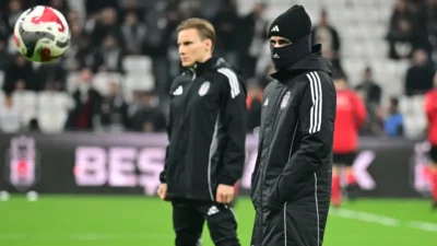 Süper Lig’de son olarak 2 Kasım’da Fenerbahçe derbisinde siyah-beyazlı formayı