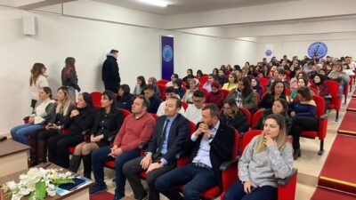 AFYONKARAHİSAR (AA) – Sandıklı Belediye Başkanı Adnan Öztaş, ilçede esnaf