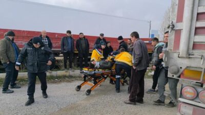 Afyonkarahisar’ın Şuhut ilçesi yakınlarında, yürekleri ağza getiren bir trafik kazası